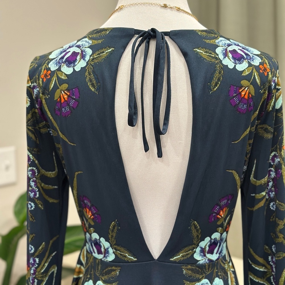Floral V-Neck Long-Sleeve Mini Dress - Teal Floral - Picture 4 of 10